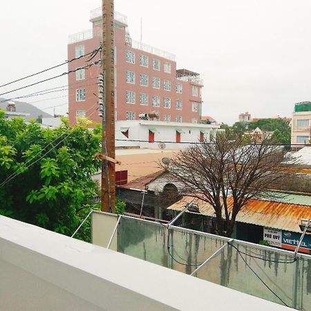 Nhà nghỉ Hạnh Minh Chi Khu Co Ong Exterior foto